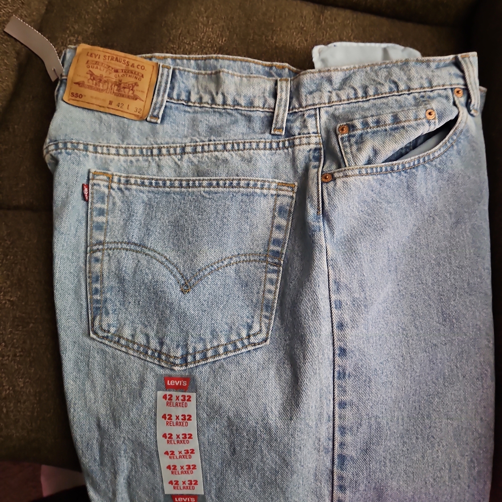 Vintage. New.‎ Deadstock. Levis 550